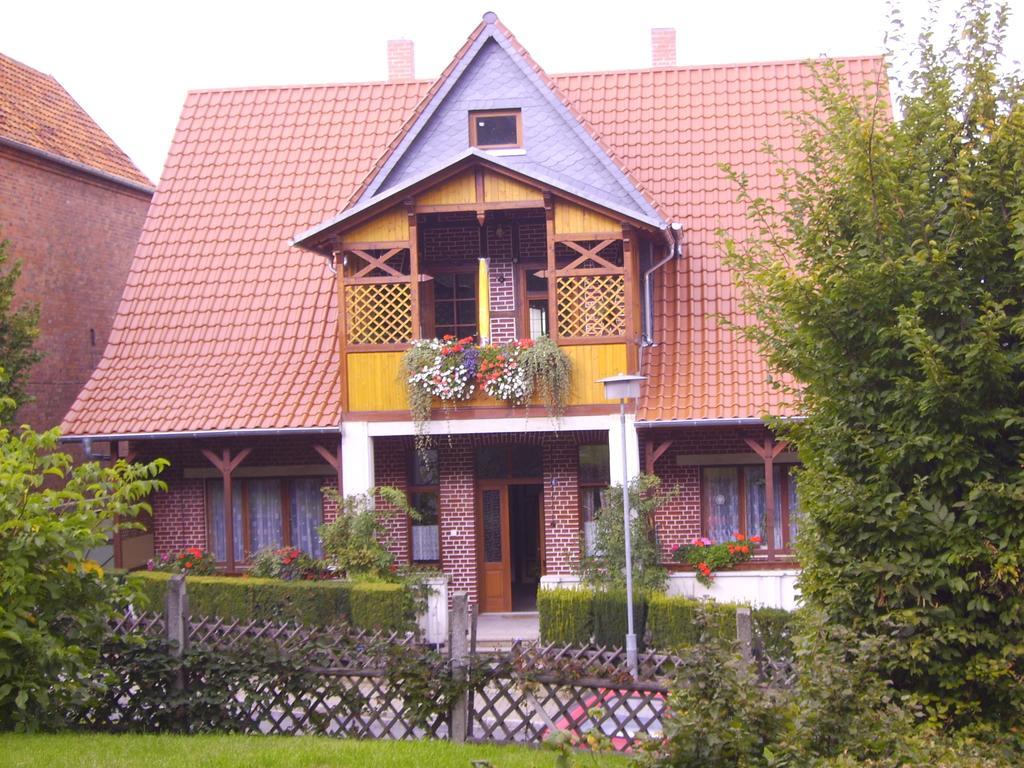 Ferienwohnung Froehlich Bad Suderode Bagian luar foto